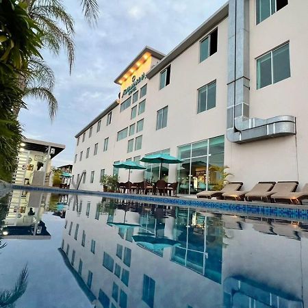 Aquamarina Hotel มันตา ภายนอก รูปภาพ