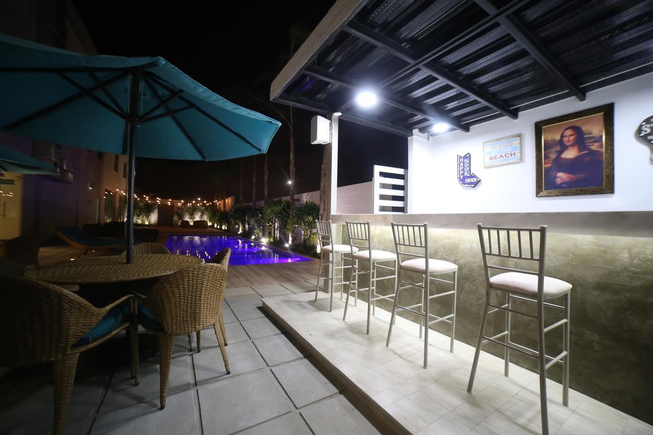 Aquamarina Hotel มันตา ภายนอก รูปภาพ