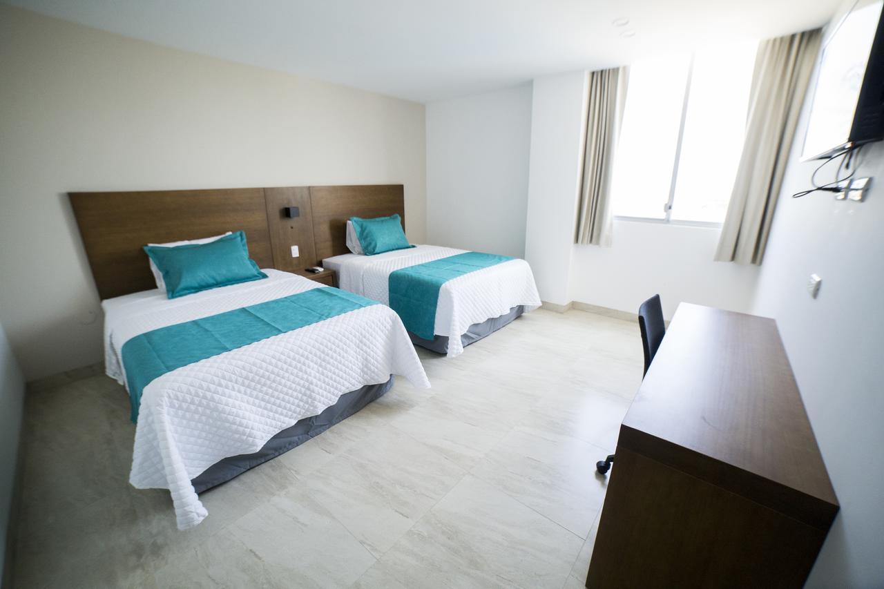 Aquamarina Hotel มันตา ภายนอก รูปภาพ