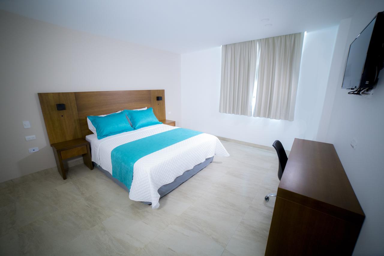 Aquamarina Hotel มันตา ภายนอก รูปภาพ