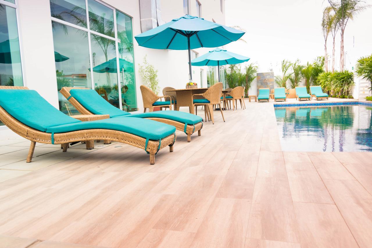 Aquamarina Hotel มันตา ภายนอก รูปภาพ